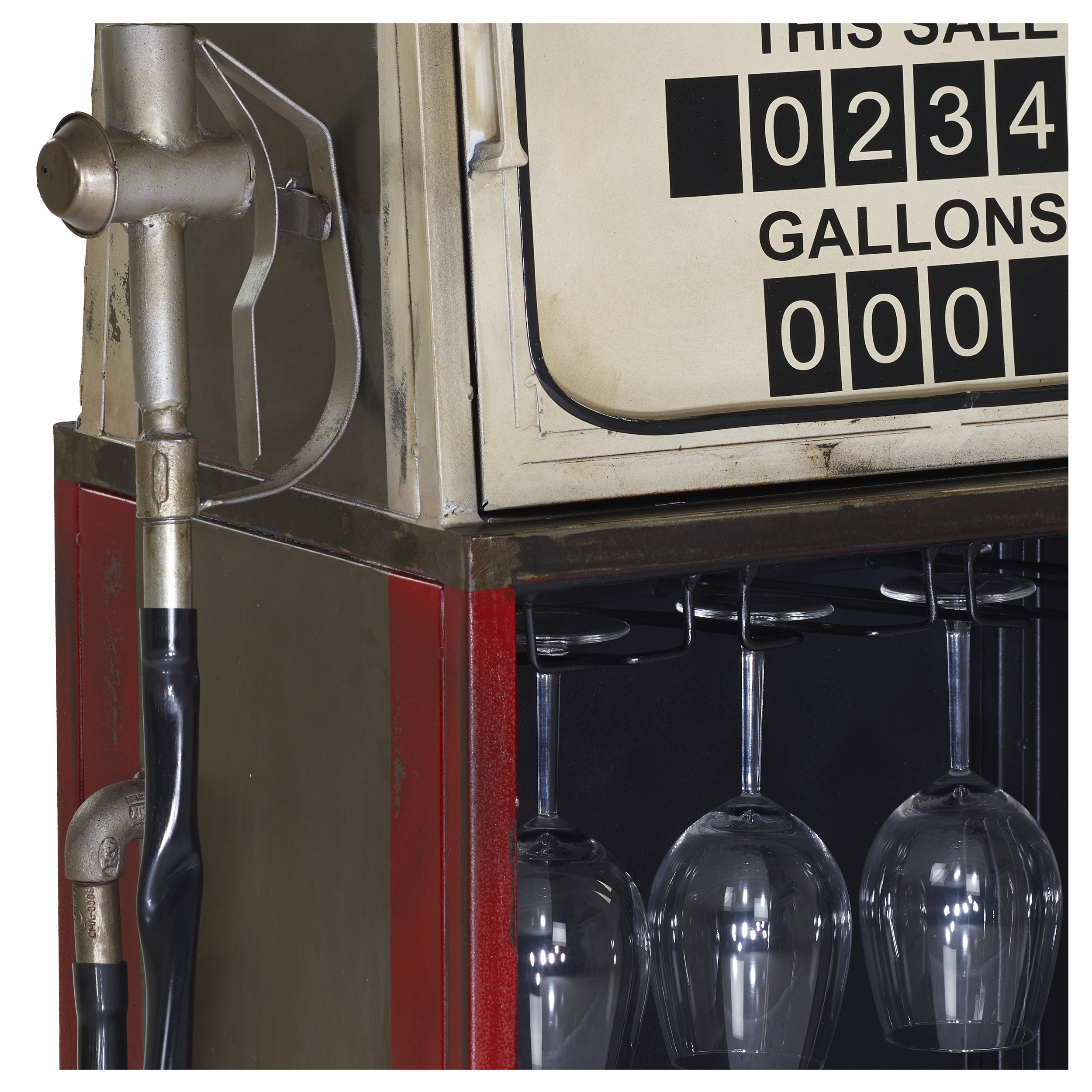 Barschrank Taxes Petrol Pump