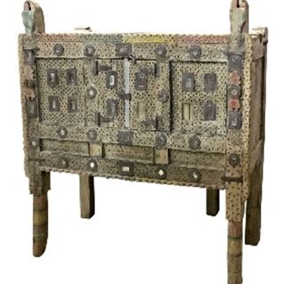 Indisches Sideboard Damchiya